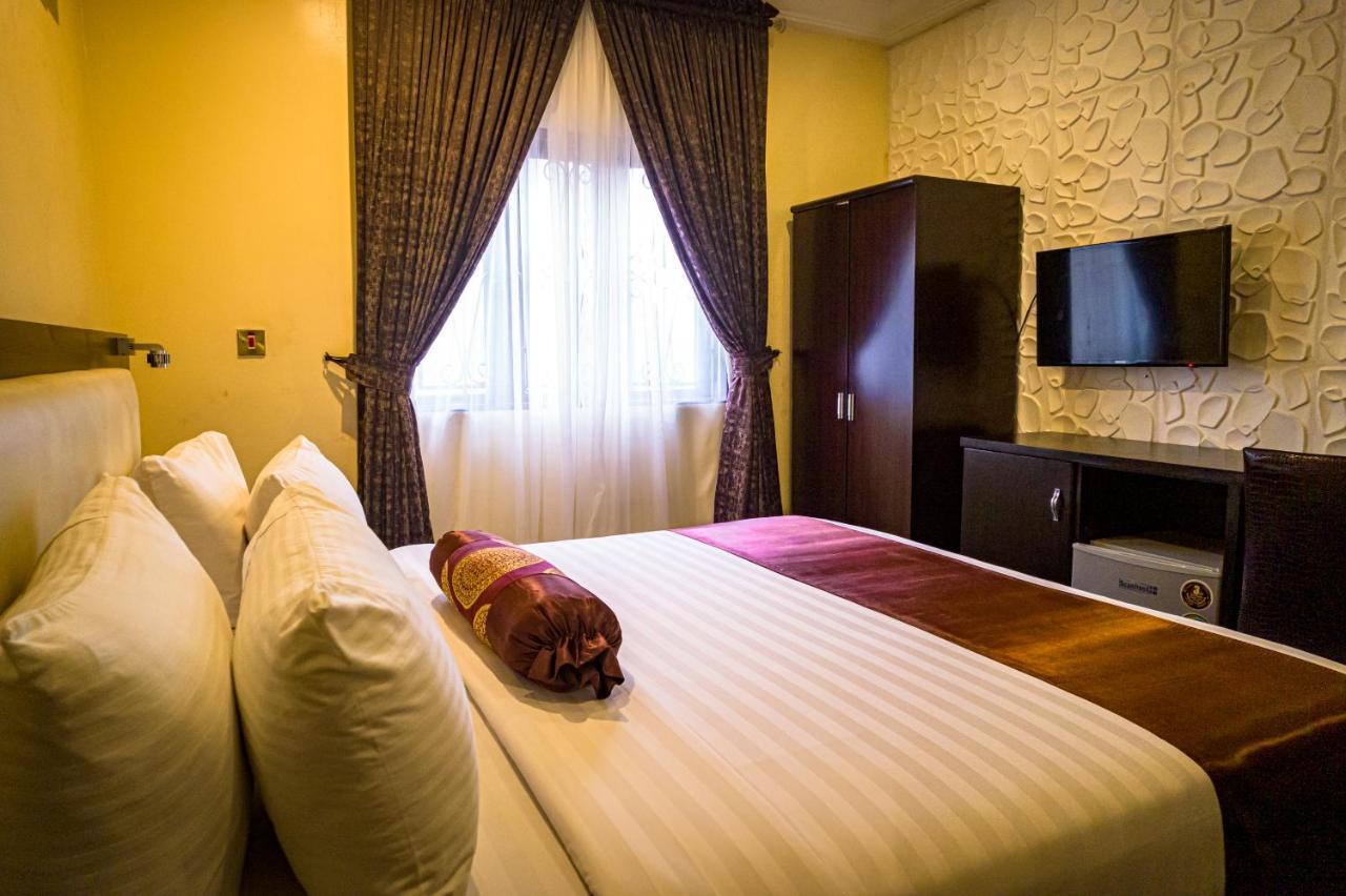 Ibd International Hotels Abeokuta エクステリア 写真